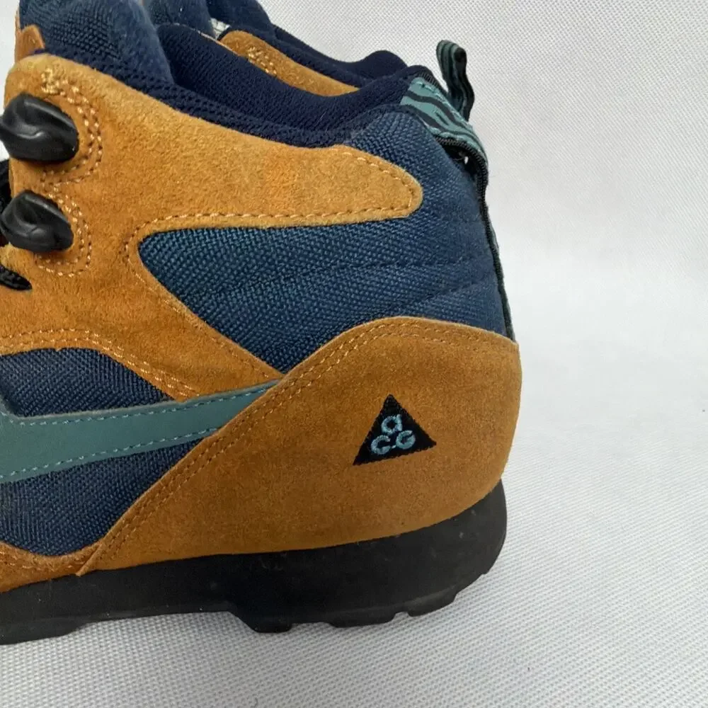 Vintage 1995 Nike ACG Hiking Boots Brown Navy Blue Suede 950204-IA Mens 7.5